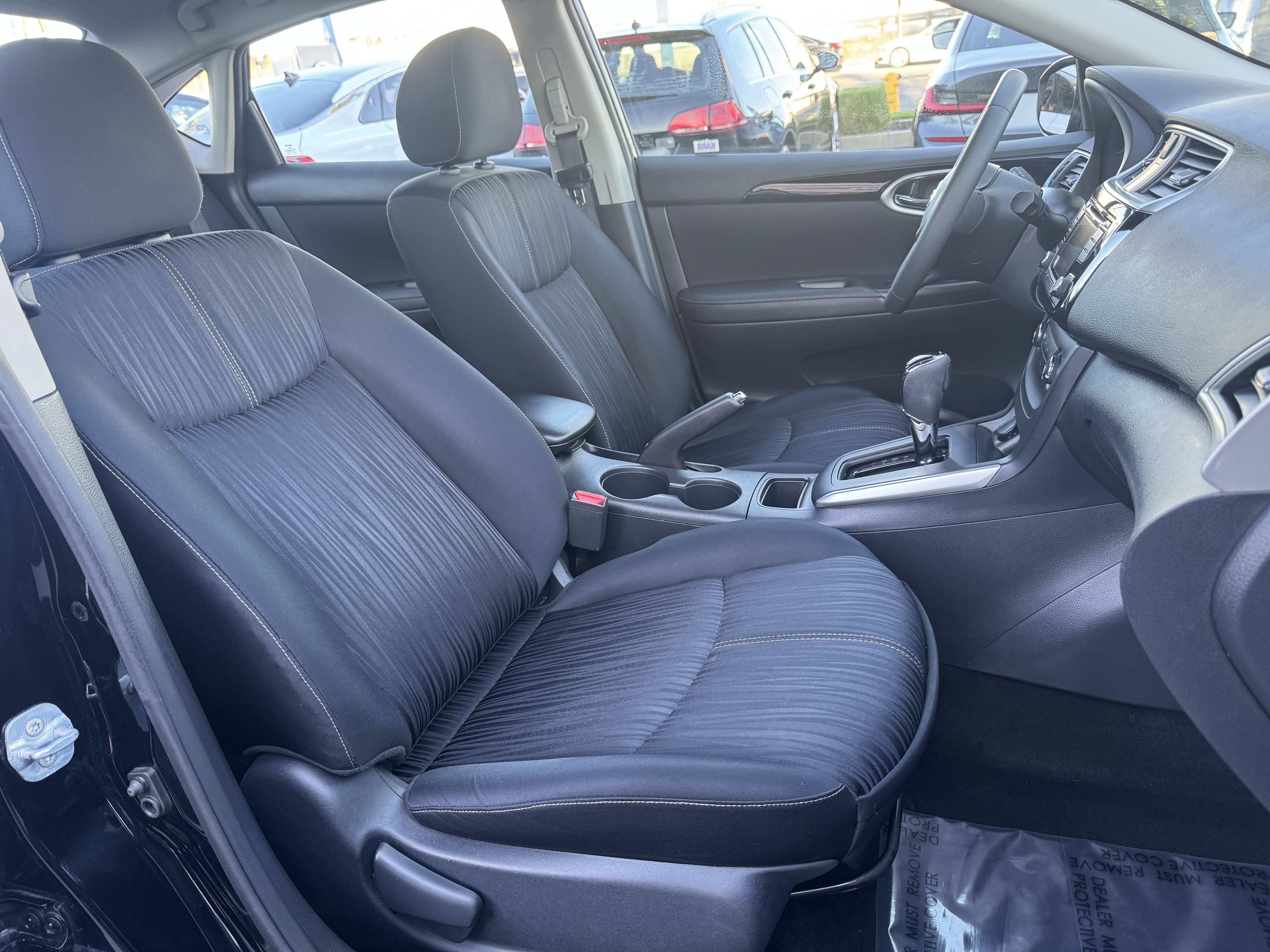 Used 2016 Nissan Sentra SV image 31