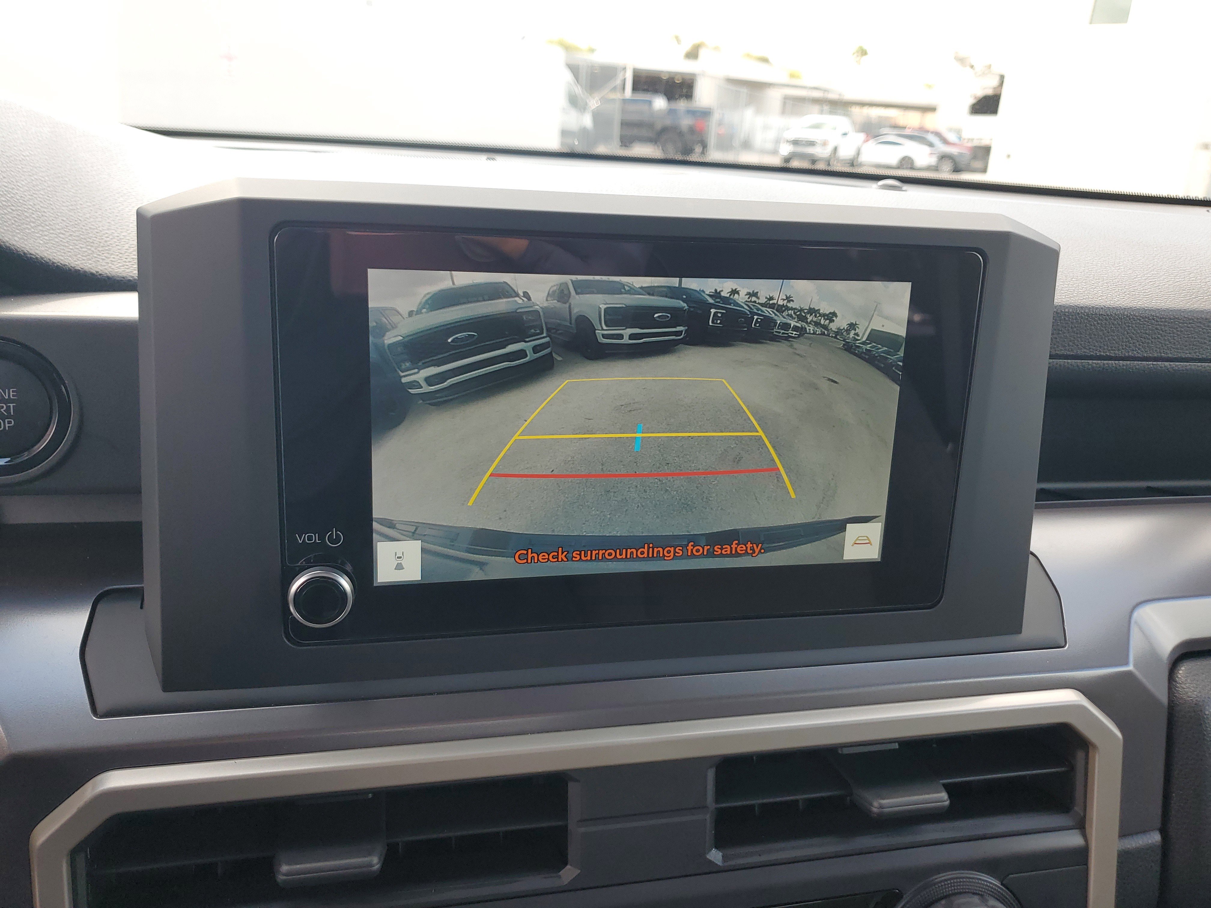 Used 2025 Toyota Tacoma SR5 RWD image 10