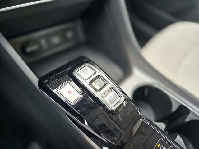 Used 2023 Hyundai Sonata Limited FWD image 27
