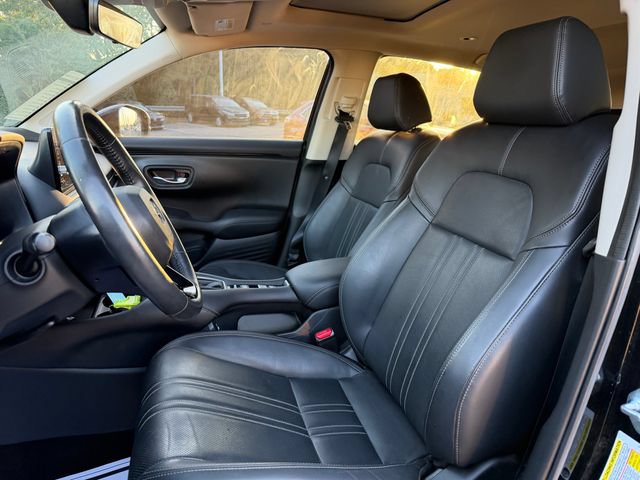 Used 2023 Honda HR-V EX-L image 11