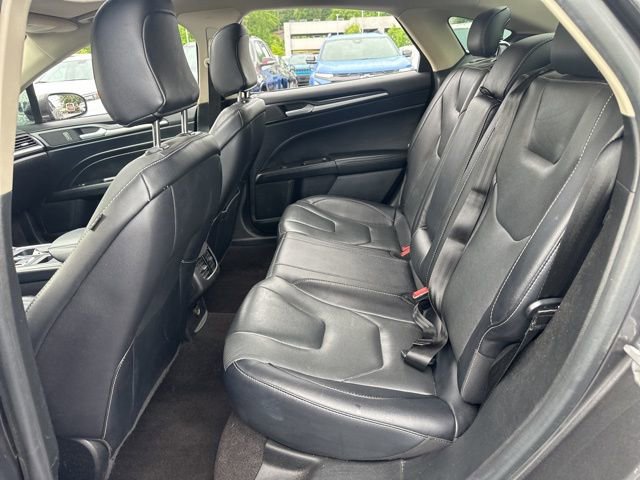 Used 2020 Ford Fusion Titanium AWD/4WD image 19