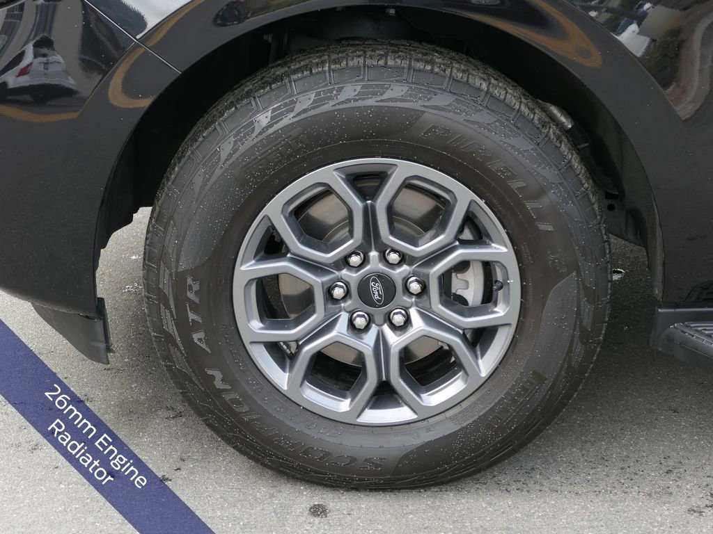 Used 2025 Ford Expedition Max Active AWD/4WD image 11
