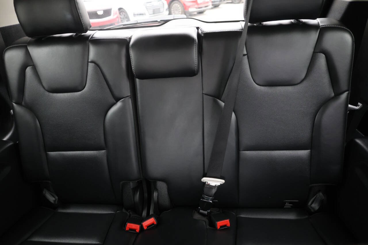 Used 2024 Kia Telluride S AWD/4WD image 17