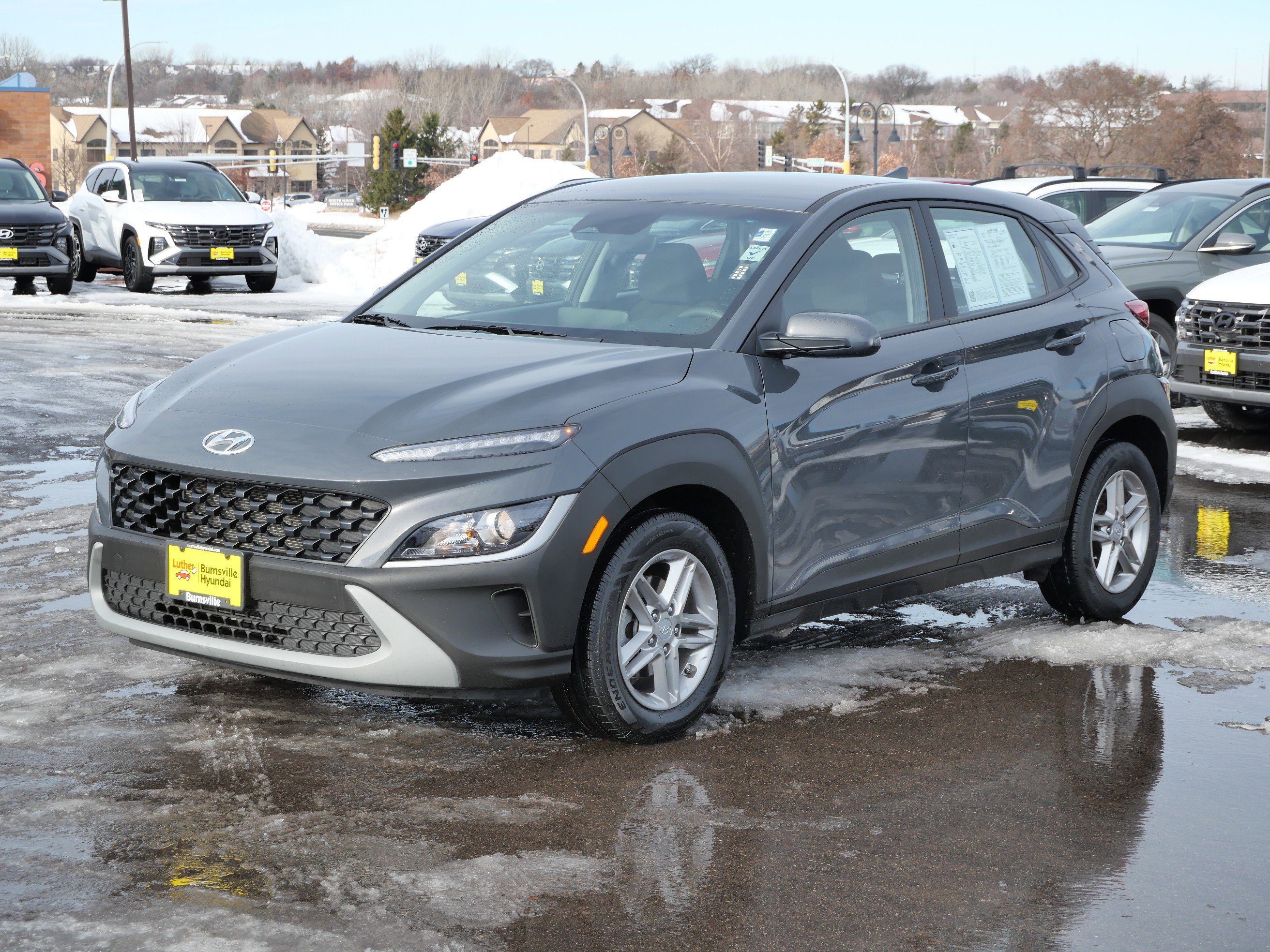 Certified 2023 Hyundai Kona SE image 3