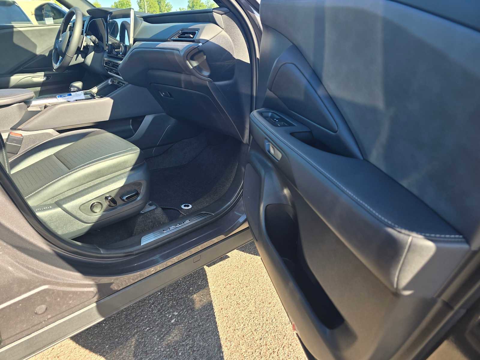 New 2026 Lexus TX 350 AWD image 10