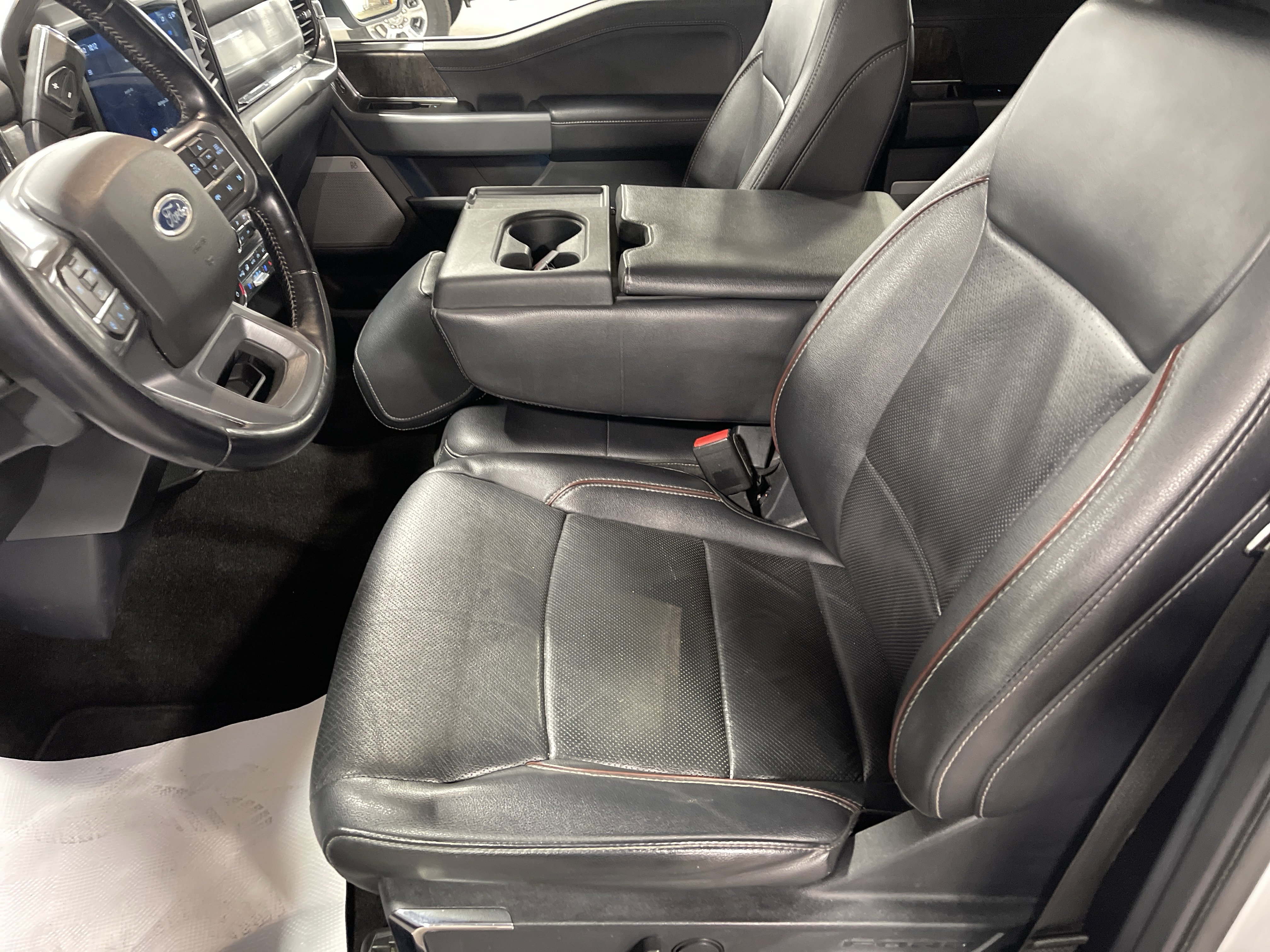 Used 2022 Ford F150 Lariat w/ Equipment Group 501A Mid image 12