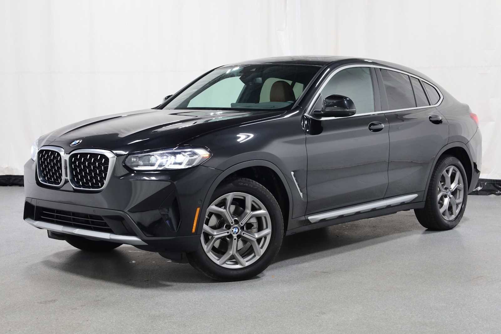 Used 2022 BMW X4 xDrive30i w/ Premium Package