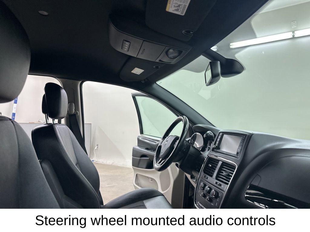 Used 2020 Dodge Grand Caravan SXT image 22