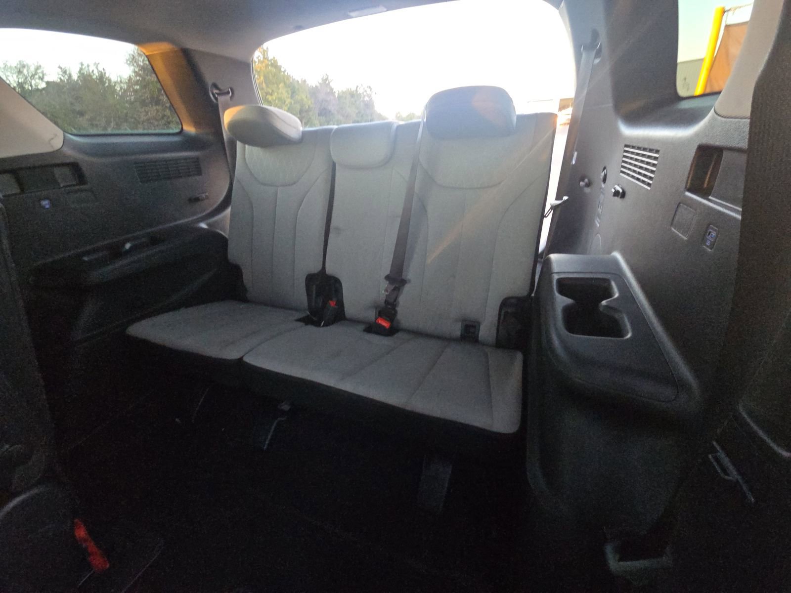 Used 2021 Hyundai Palisade SEL w/ Convenience Package image 11