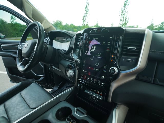 Used 2020 RAM 1500 Laramie AWD/4WD image 30