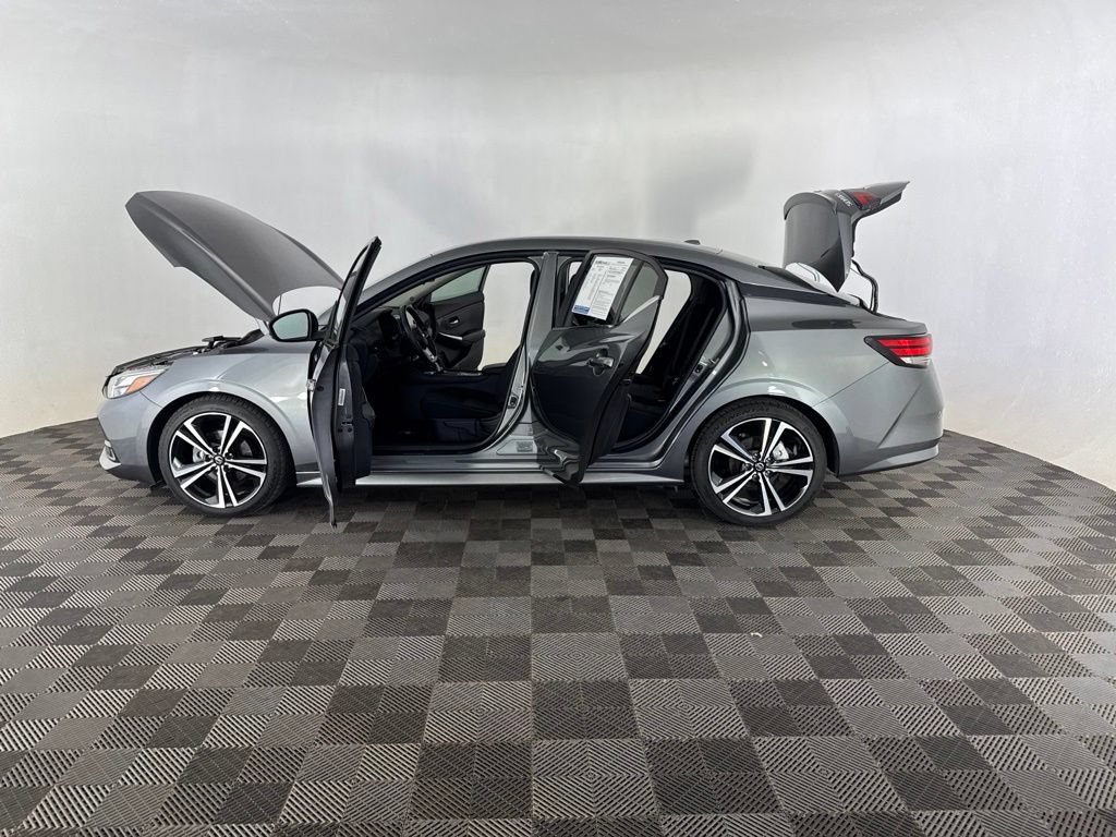 Used 2022 Nissan Sentra SR FWD image 10