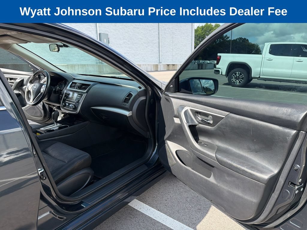 Used 2017 Nissan Altima 2.5 SV FWD image 47