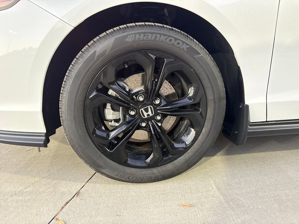 New 2025 Honda Accord SE image 15