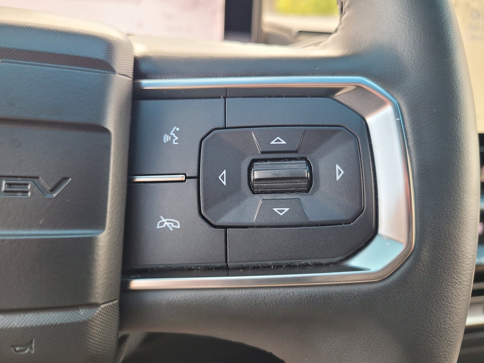 Used 2025 GMC Hummer EV 2X AWD/4WD image 24