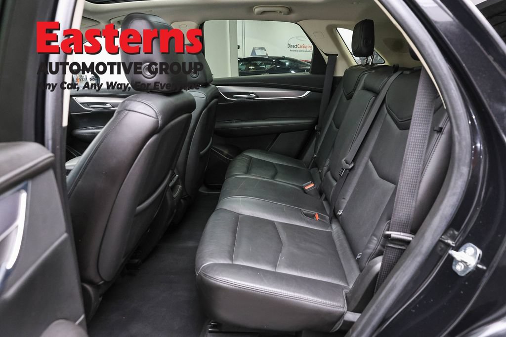 Used 2018 Cadillac XT5 Luxury w/ Driver Awareness Package AWD/4WD image 23