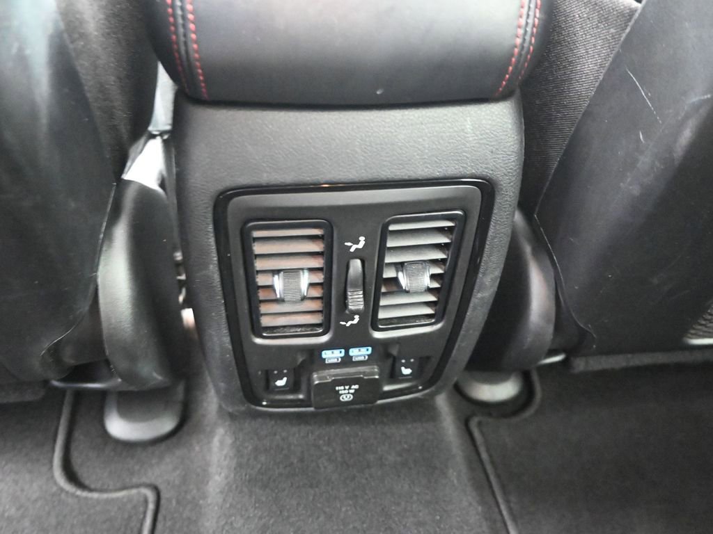 Used 2024 Dodge Durango GT image 19