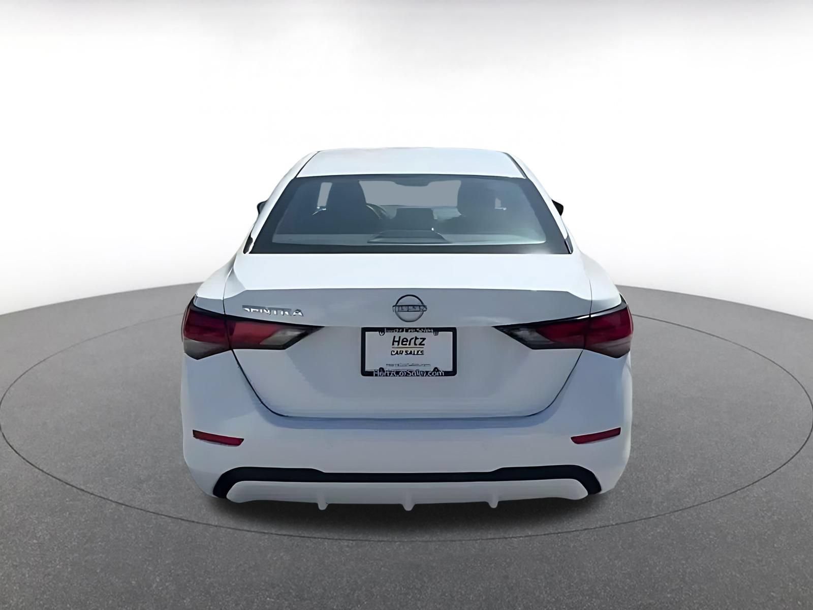 Used 2025 Nissan Sentra S FWD image 11