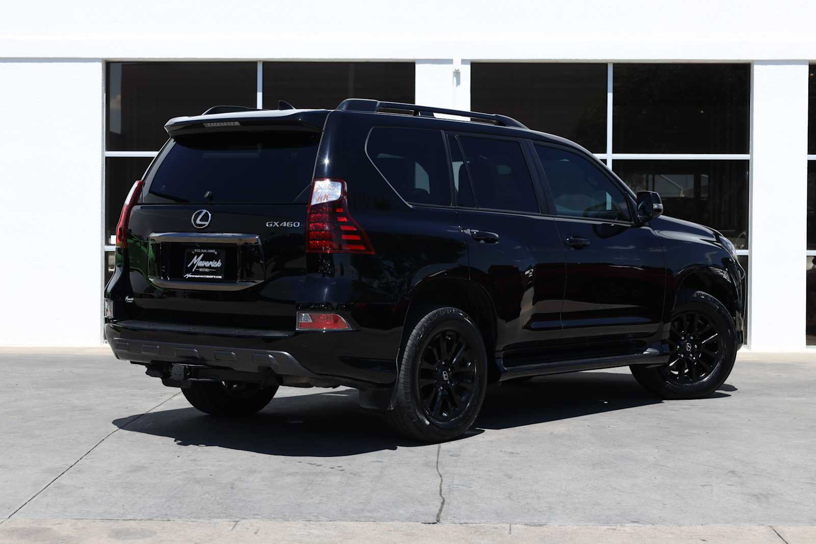 Used 2022 Lexus GX 460 w/ Black Line Special Edition AWD/4WD image 9