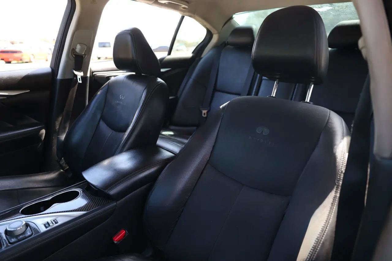 Used 2014 INFINITI Q50 w/ Moonroof Package image 6