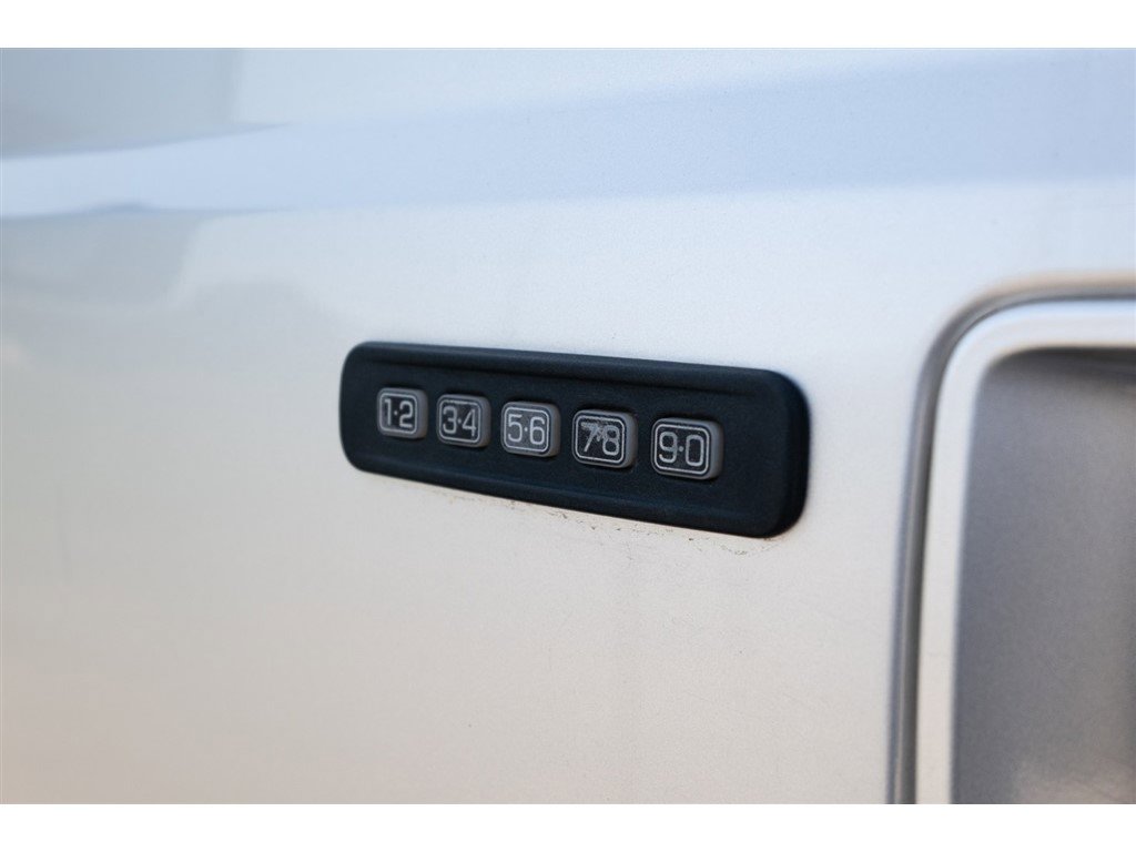 Used 2013 Ford F350 Platinum w/ FX4 Off Road Pkg AWD/4WD image 13