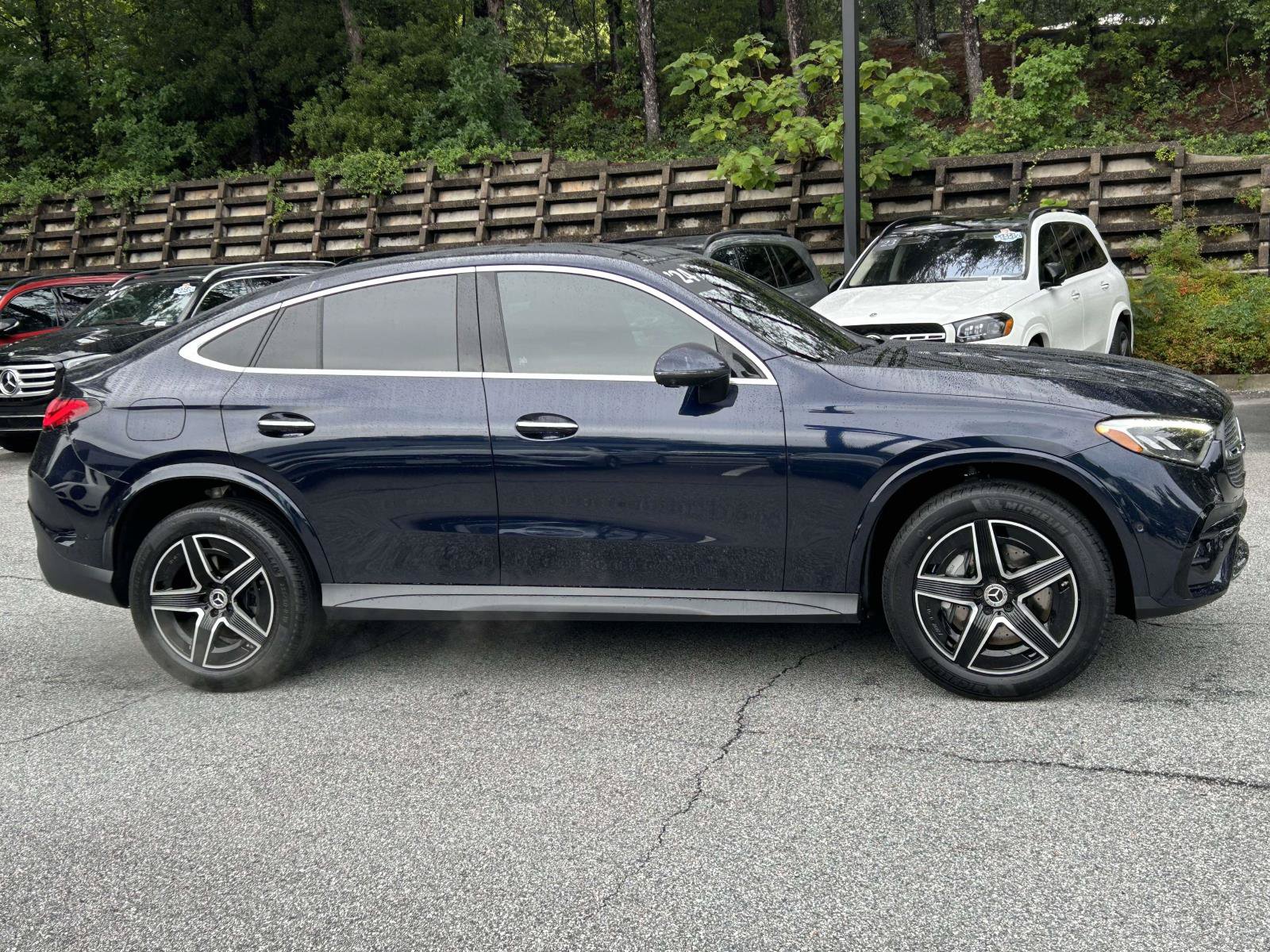 Used 2024 Mercedes-Benz GLC 300 4MATIC image 5