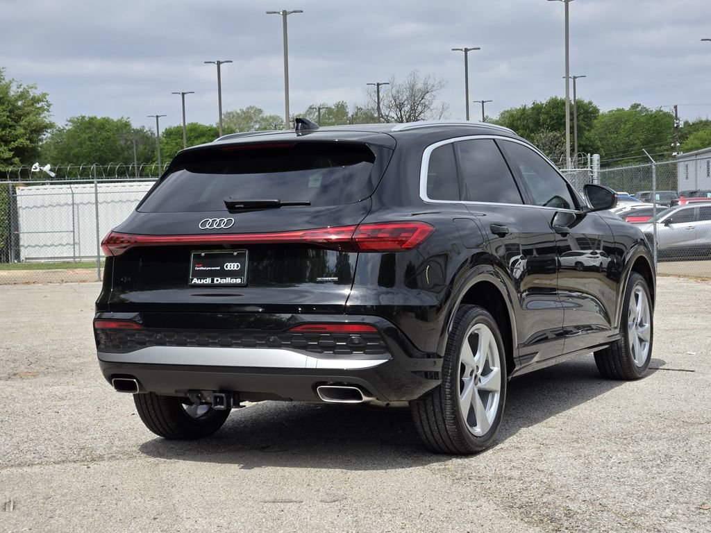 Certified 2025 Audi Q5 Premium Plus w/ Premium Plus AWD/4WD image 8