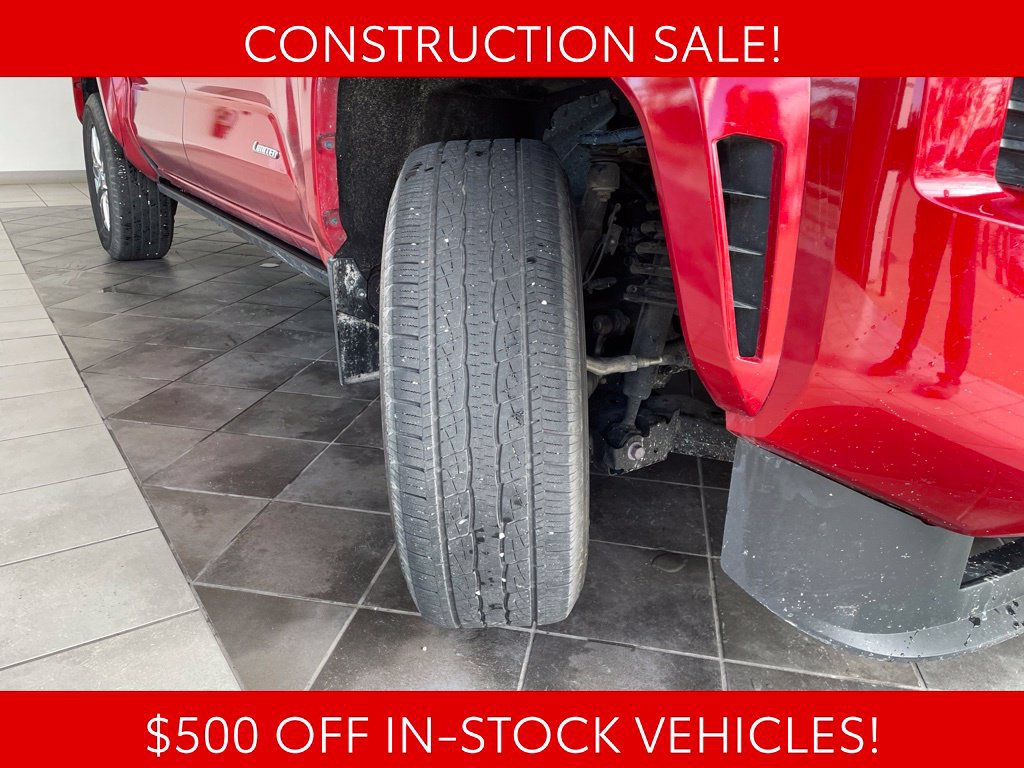 Used 2025 Toyota Tacoma Limited AWD/4WD image 20