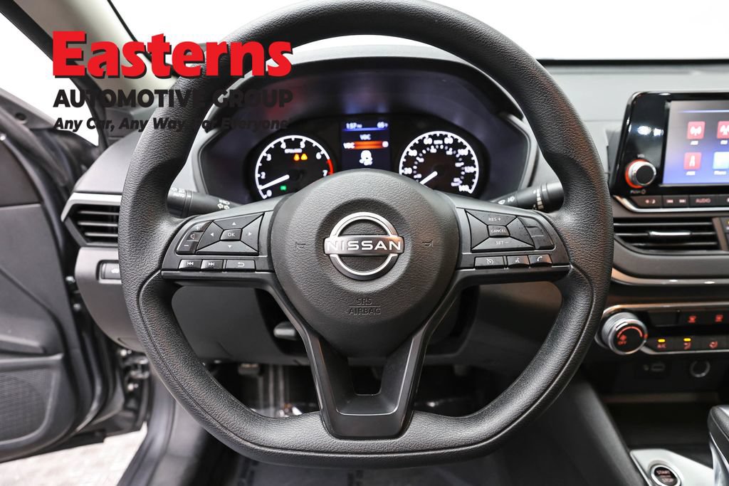 Used 2024 Nissan Altima 2.5 S FWD image 10