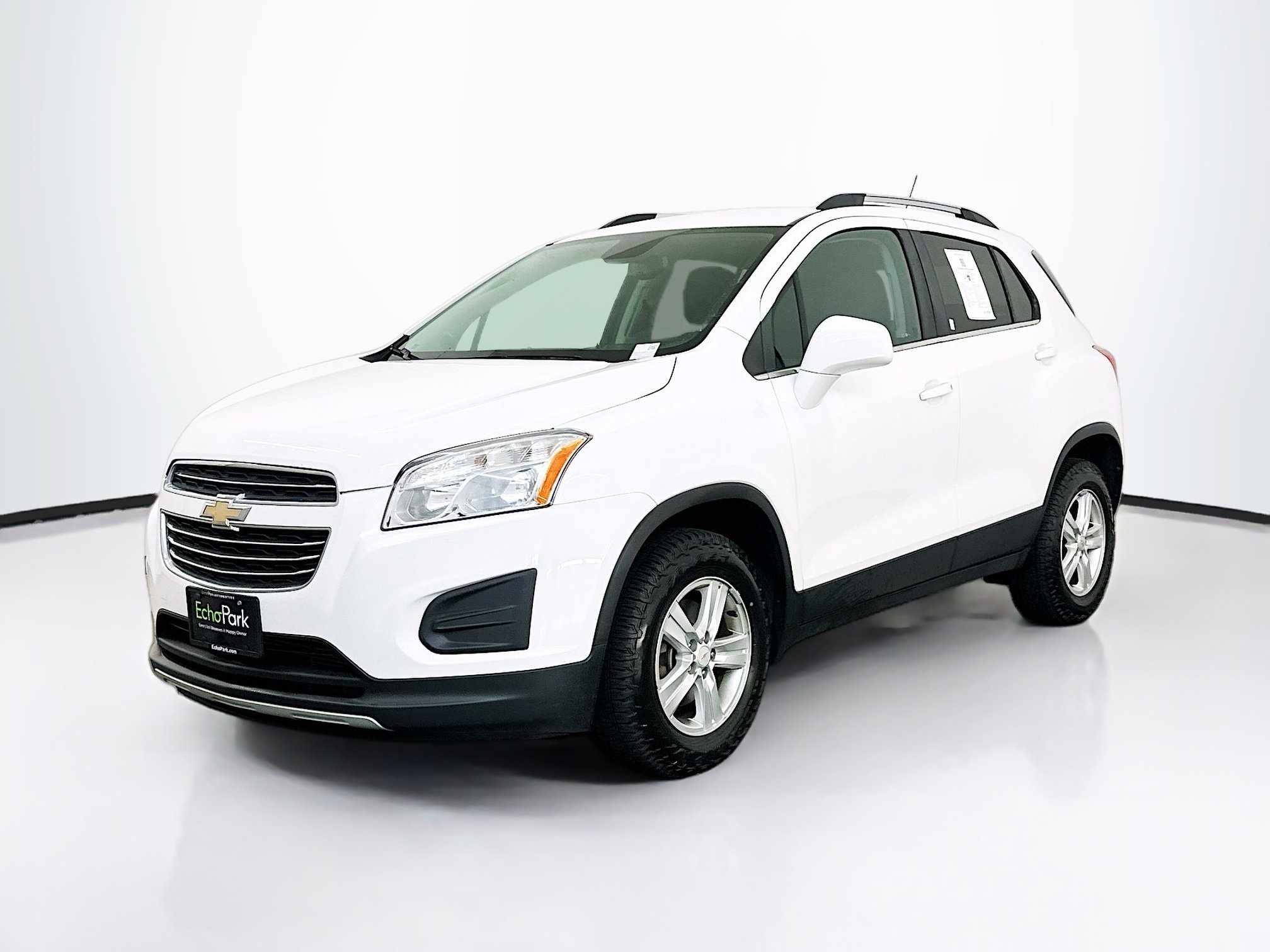 Used 2016 Chevrolet Trax LT image 3