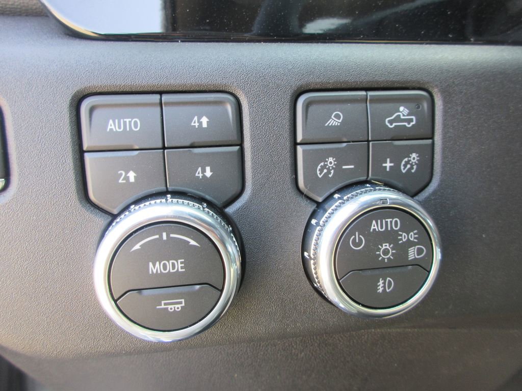 New 2026 GMC Sierra 2500 SLT w/ SLT Premium Package image 18