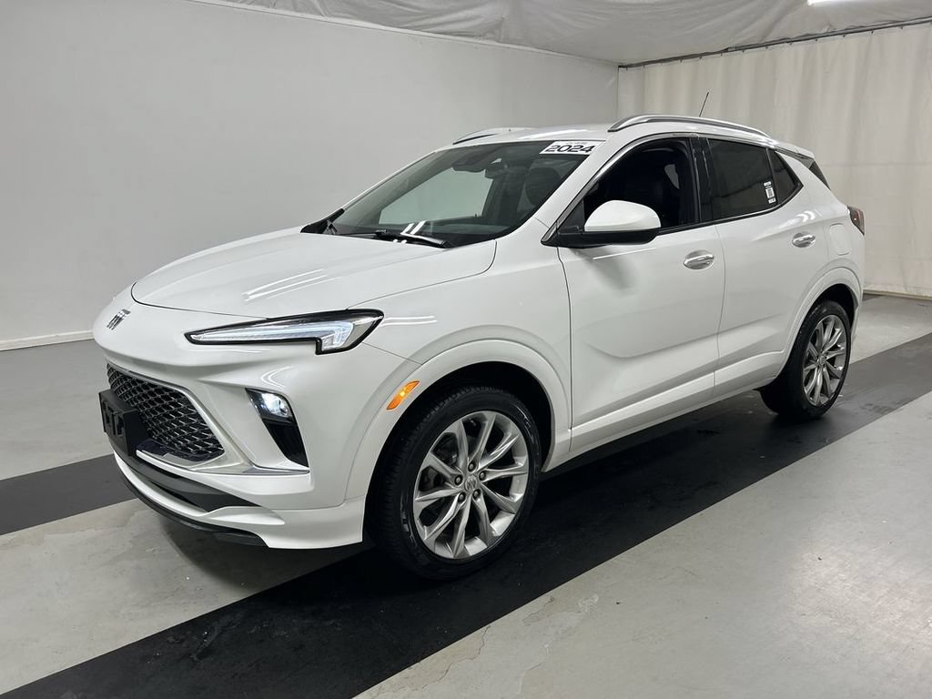 Certified 2024 Buick Encore GX Avenir w/ Avenir Convenience Package AWD/4WD image 5