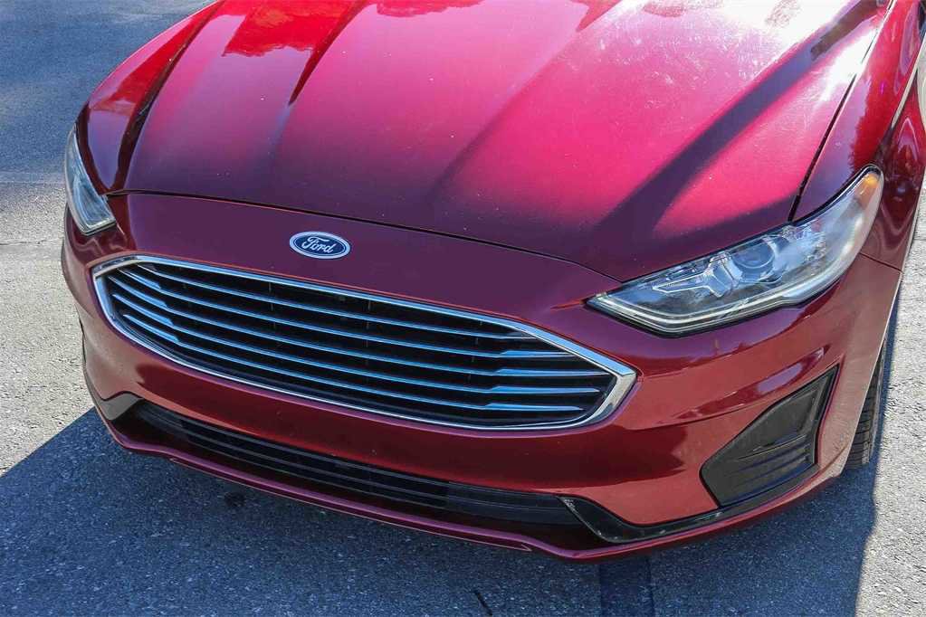 Used 2019 Ford Fusion SEL image 8