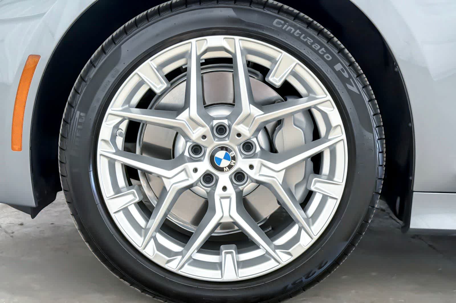 Used 2026 BMW 330i Sedan w/ Convenience Package RWD image 26