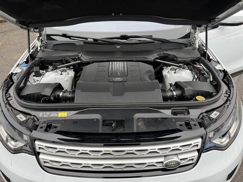 Used 2019 Land Rover Discovery HSE Luxury image 19