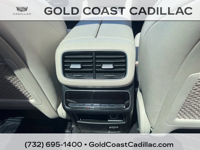 Used 2023 Mercedes-Benz GLS 450 4MATIC image 10