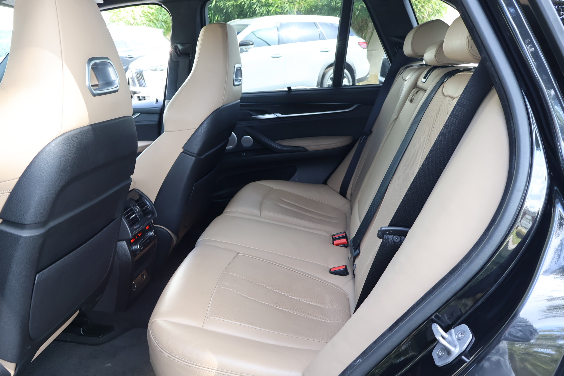 Used 2017 BMW X5 M AWD/4WD image 15