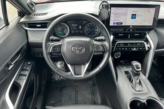 Used 2023 Toyota Venza XLE AWD/4WD image 18