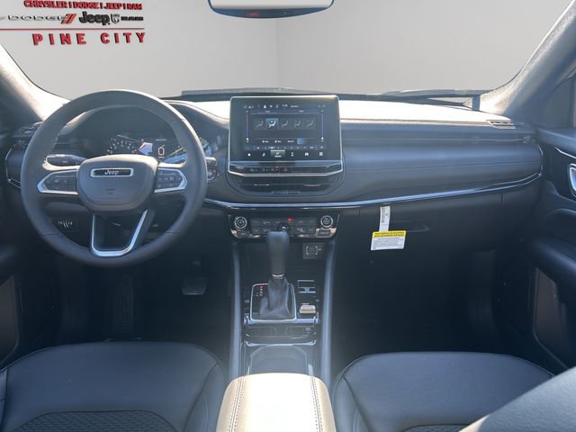 New 2026 Jeep Compass Altitude image 14