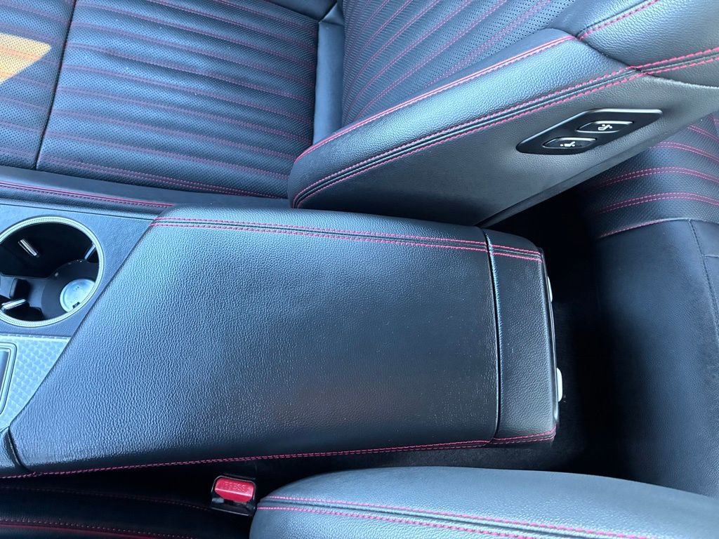 Used 2023 Genesis G70 2.0T w/ Sport Prestige Package AWD/4WD image 37