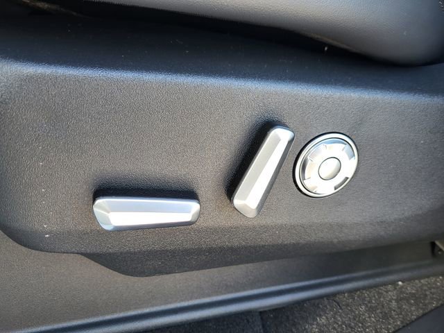 New 2026 Lincoln Navigator Reserve w/ Jet Appearance Package AWD/4WD image 16