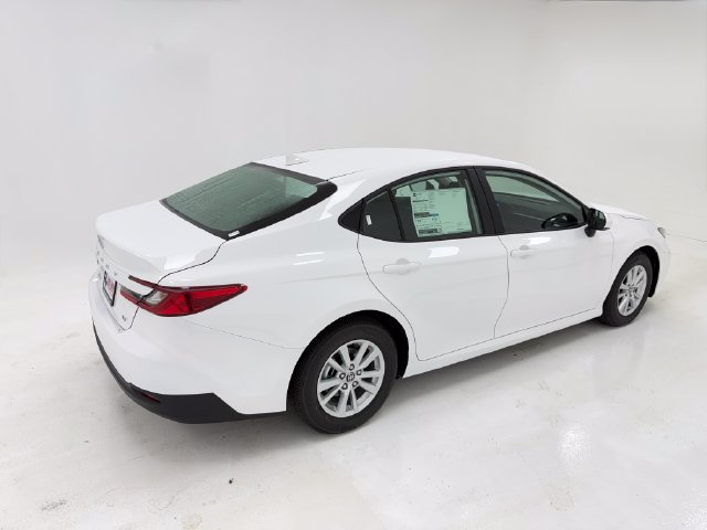 New 2026 Toyota Camry LE w/ Convenience Package FWD image 41
