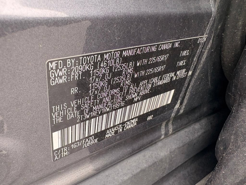 Used 2024 Toyota RAV4 XLE FWD image 32