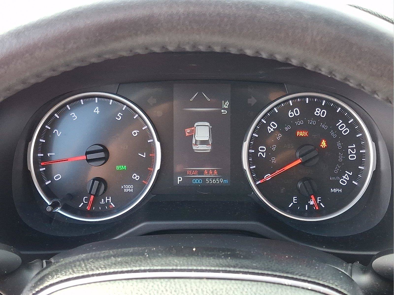 Used 2020 Toyota RAV4 XLE Premium FWD image 20