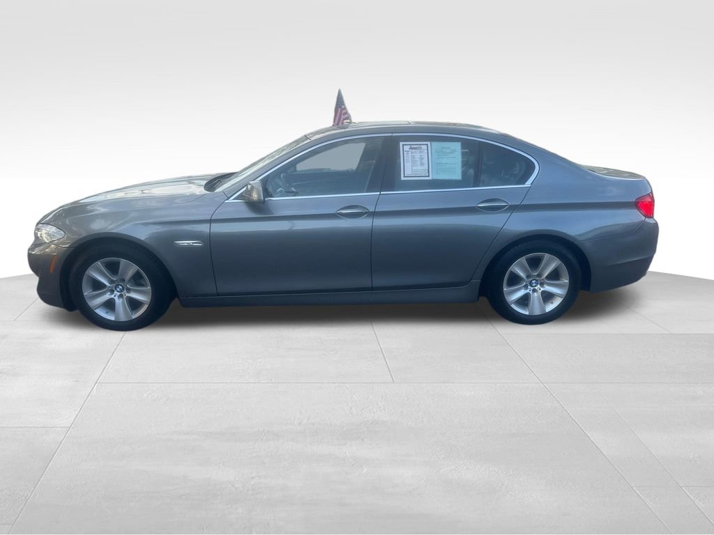 Used 2011 BMW 528i Sedan image 5