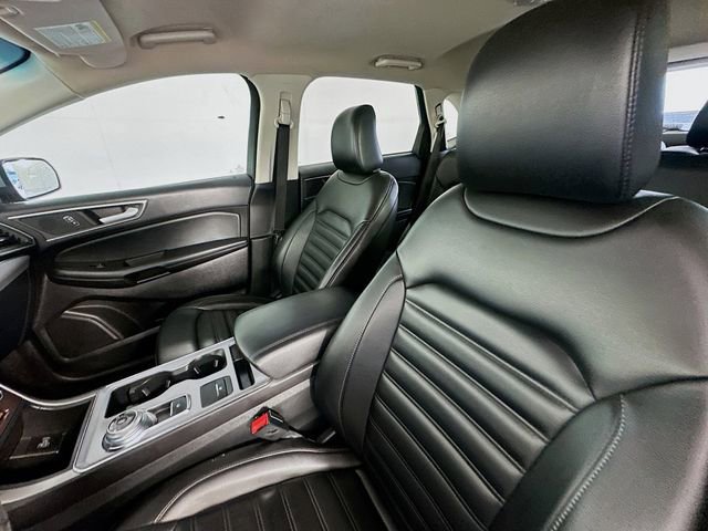 Used 2021 Ford Edge SEL AWD/4WD image 19