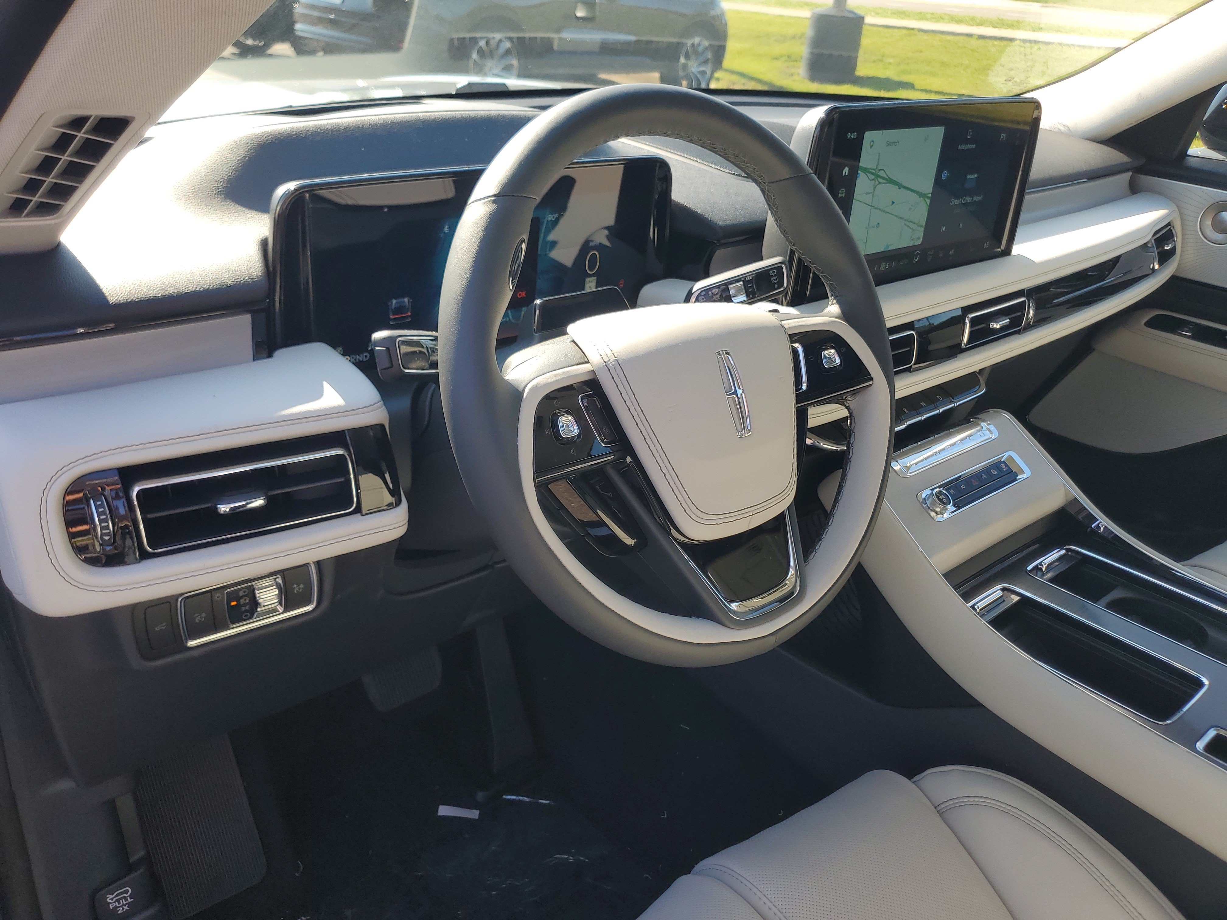 New 2026 Lincoln Aviator Reserve AWD/4WD image 12