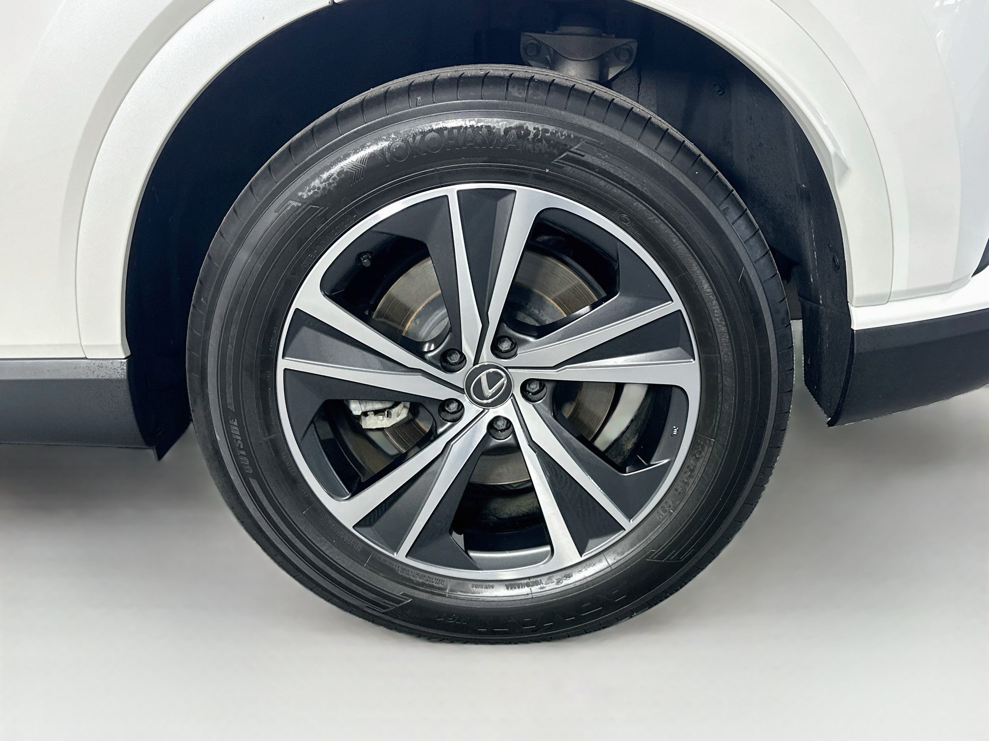 Used 2023 Lexus RX 350 Premium w/ Cold Area Package FWD image 11