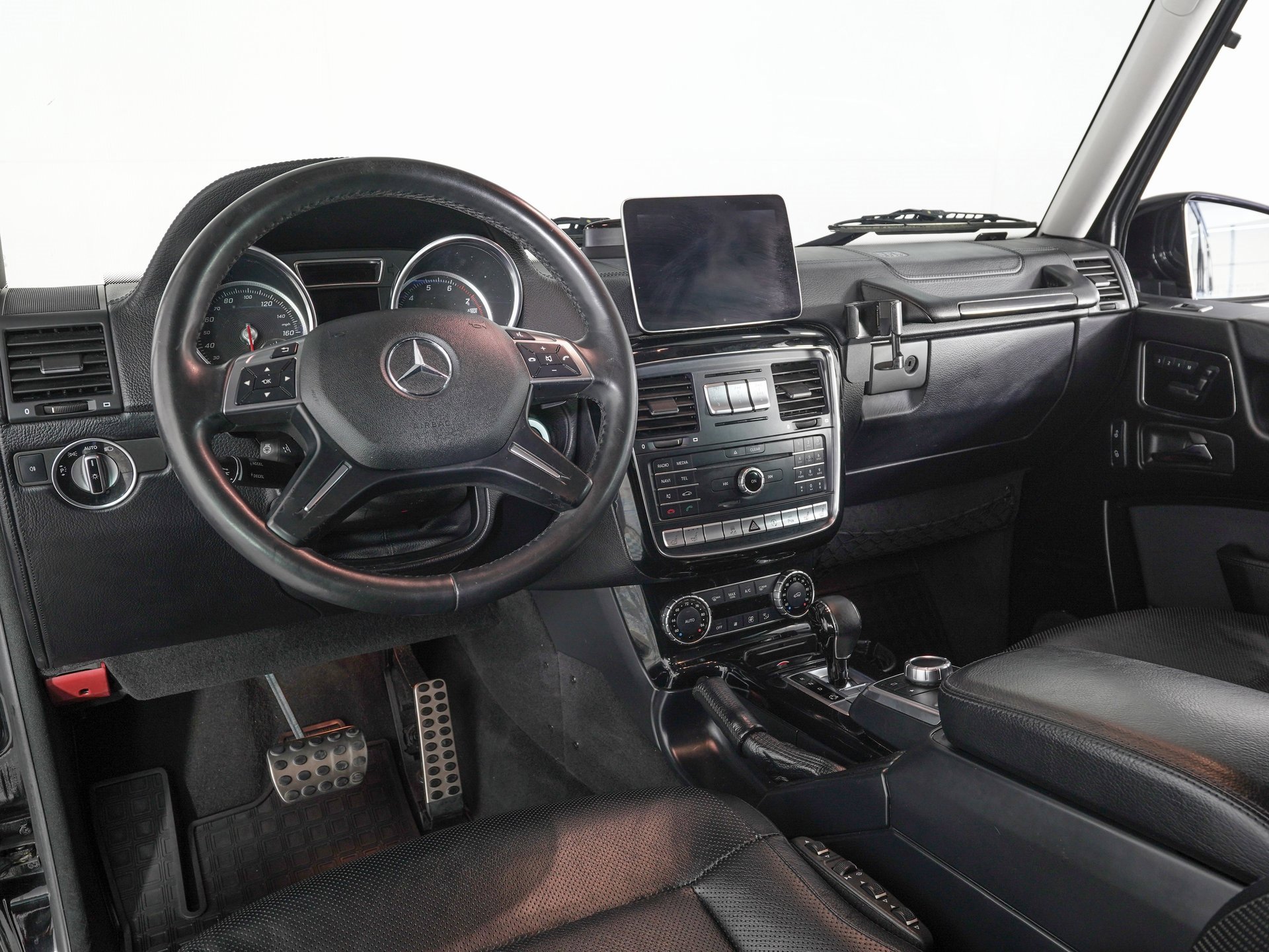 Used 2018 Mercedes-Benz G 550 image 17