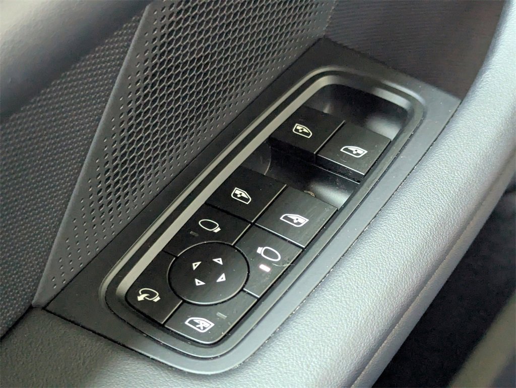 Used 2024 Porsche Taycan w/ Premium Package image 21