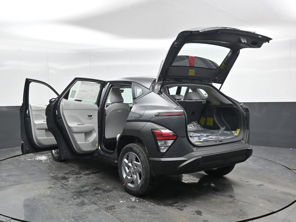 New 2026 Hyundai Kona SE image 52